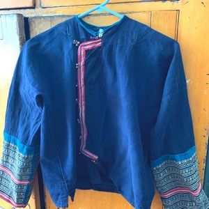 Traditional cotton Vietnamese top